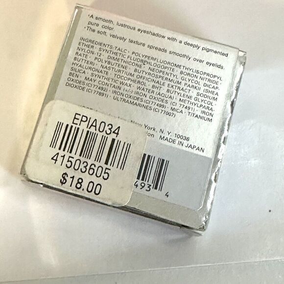 AWAKE Eyeshadow Vegan Japanese Skin Care From New York A Sister Company Of Tarte - Picture 4 of 5